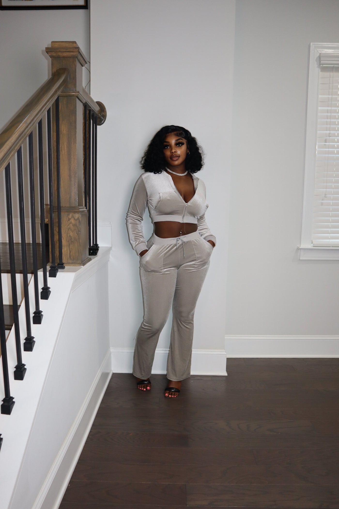 IT GIRL VELOUR TRACKSUIT